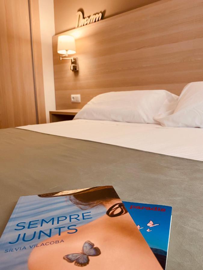 Hotel Carbonell Llança Dış mekan fotoğraf
