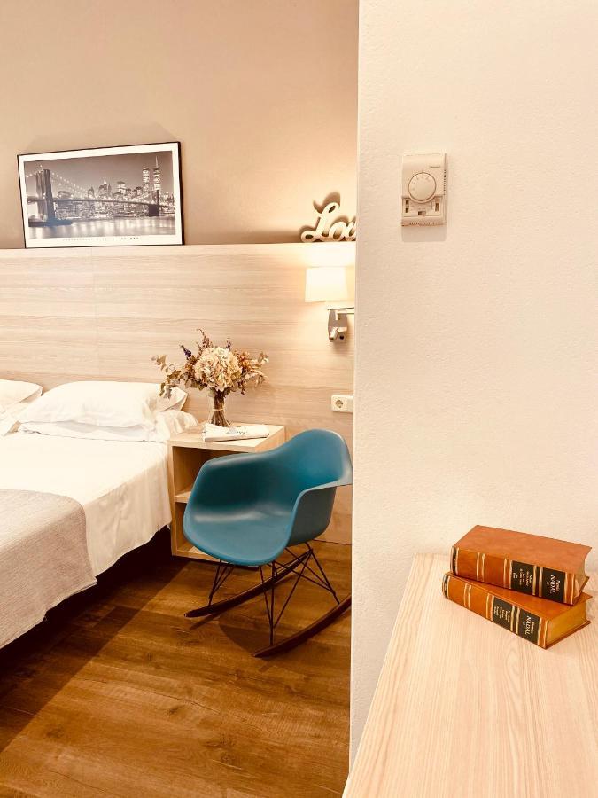 Hotel Carbonell Llança Dış mekan fotoğraf
